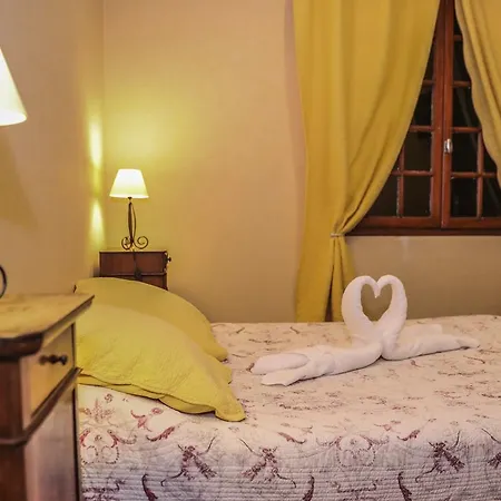 Hotel Auberge Lou Caleou 2*